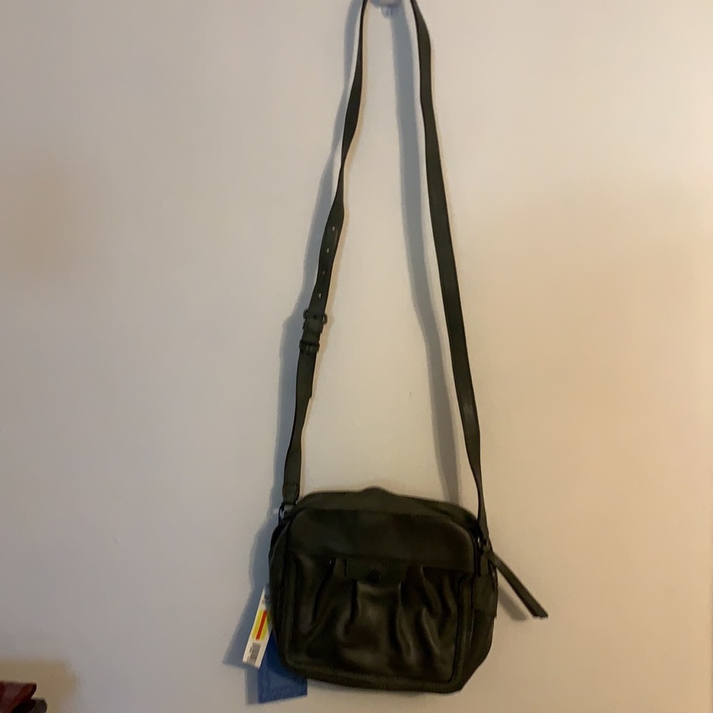 Simply Vera Wang Dark Green Crossbody Purse
